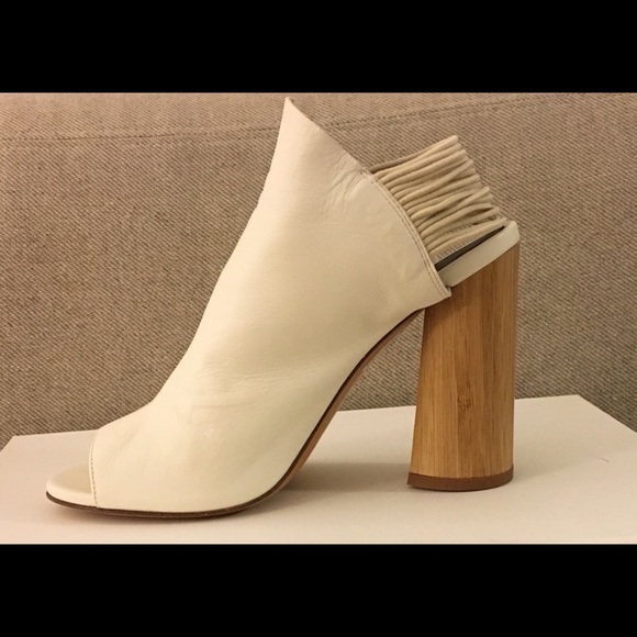 3.1 Phillip Lim Drum White Peep-Toe Sandals - Picture 6 of 9